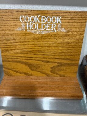 Vintage Cookbook Holder – Oak Wood Finish